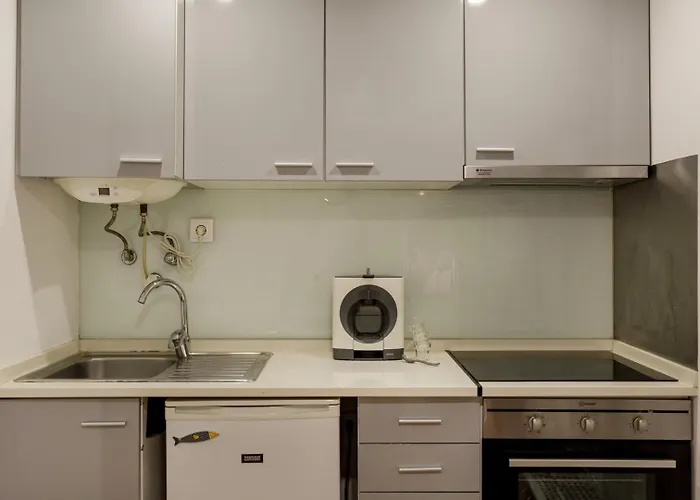 Casa Vigario | Alfama & Tradition דירה *